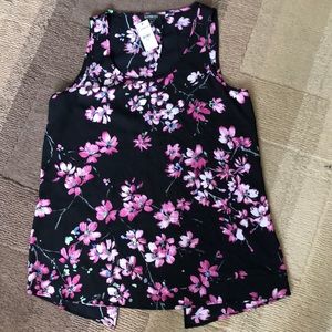 NWT Express Tunic Size SP